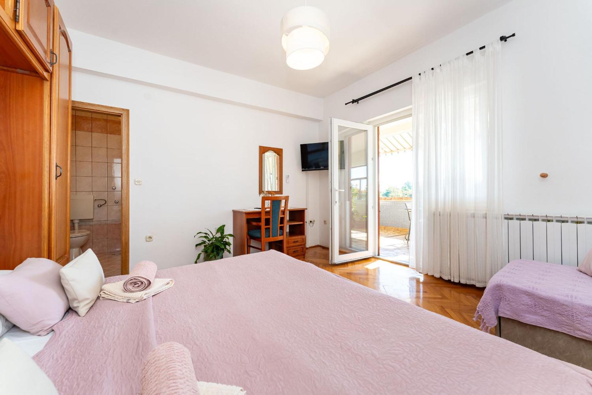 Apartments Adriana ستاريغغاد باكلينتسا الغرفة الصورة