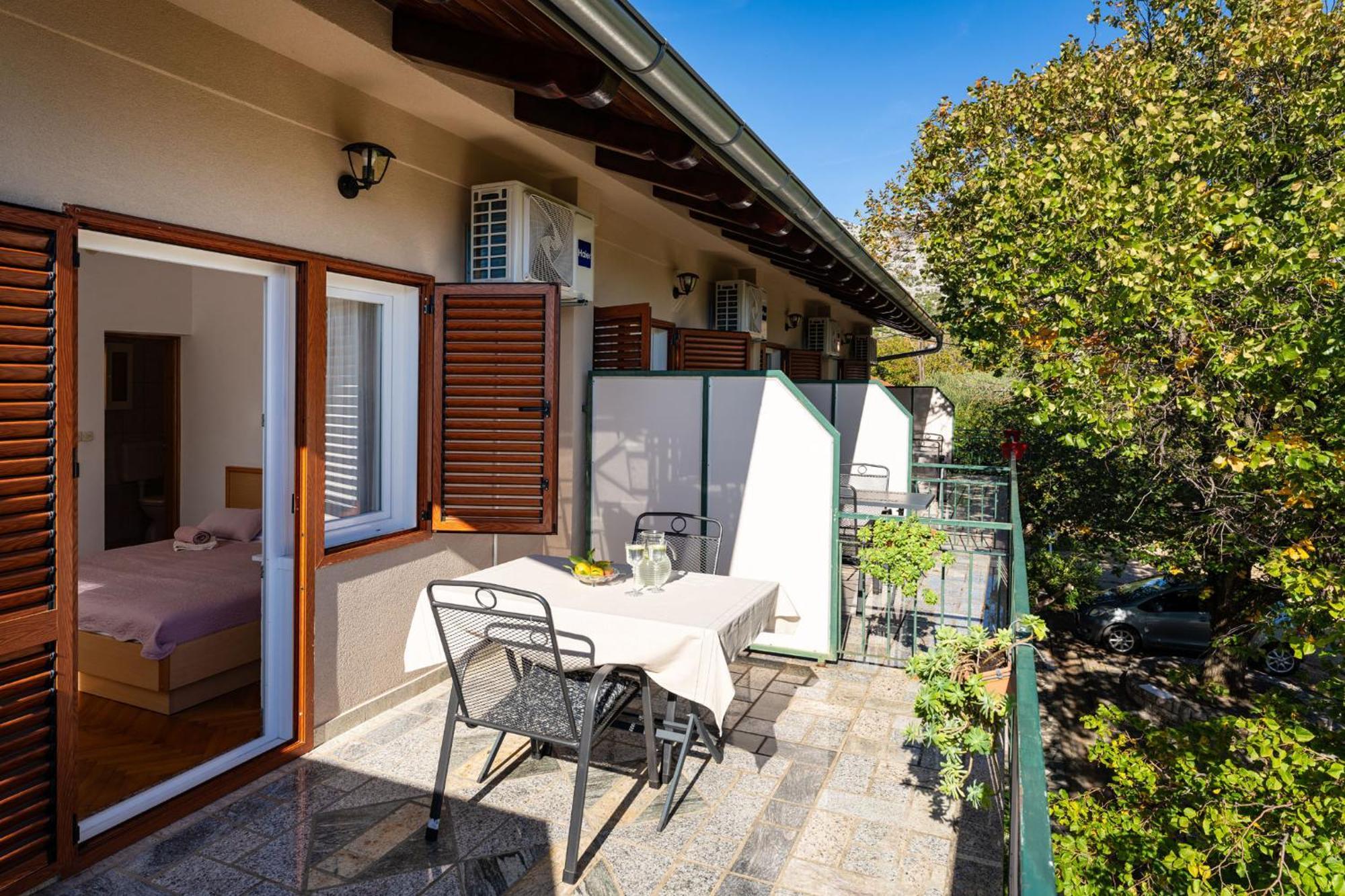 Apartments Adriana ستاريغغاد باكلينتسا الغرفة الصورة
