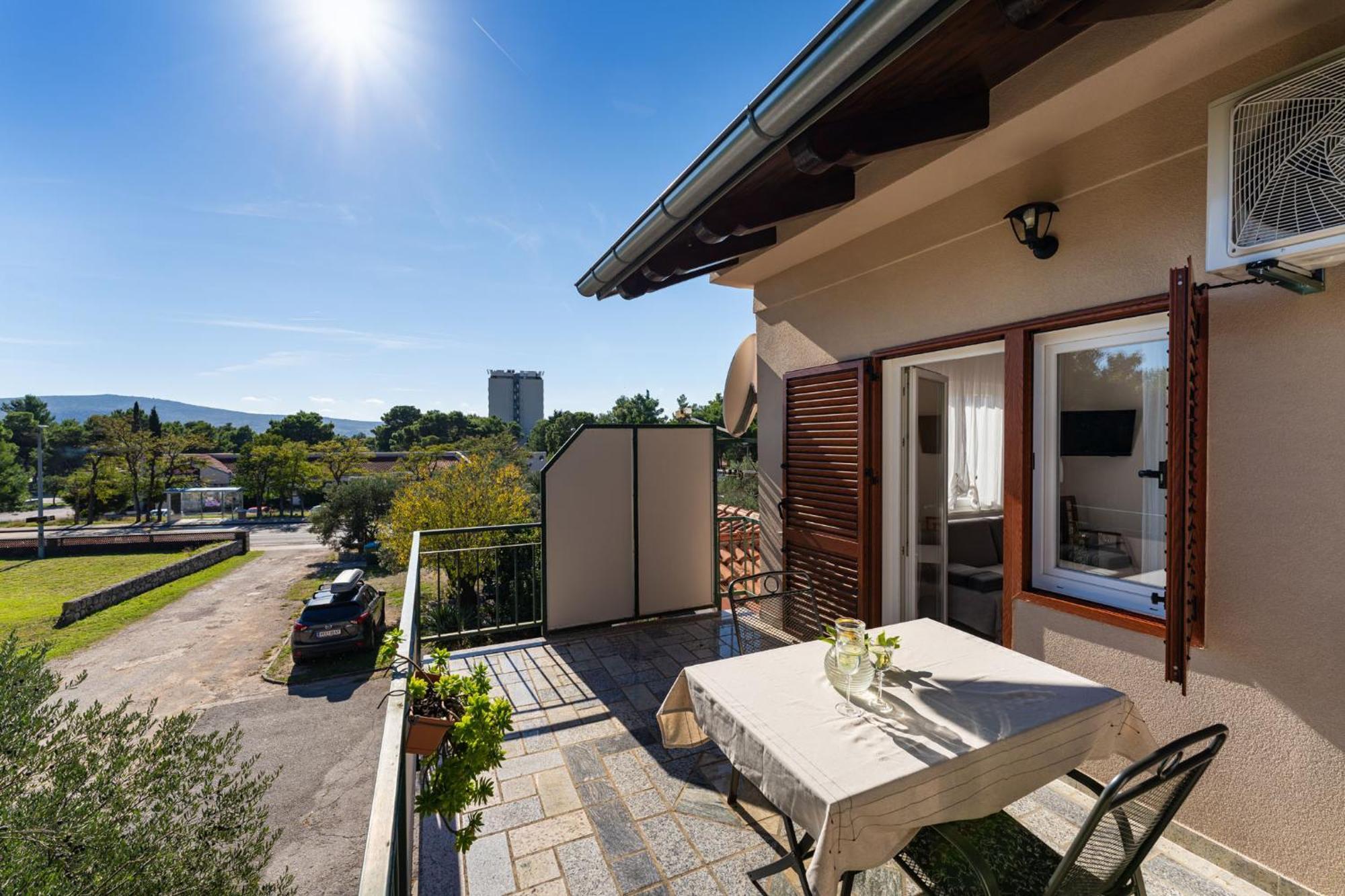 Apartments Adriana ستاريغغاد باكلينتسا المظهر الخارجي الصورة